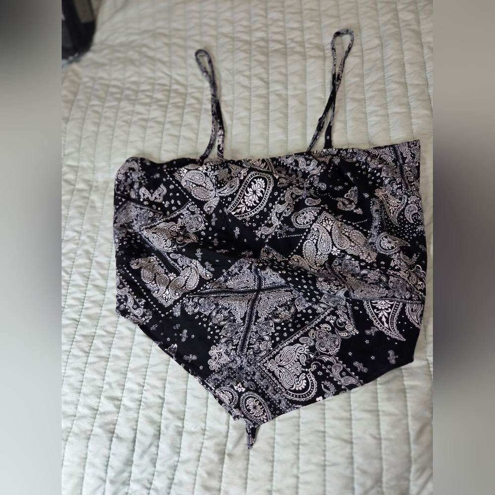Wild Fable Black and White Paisley Tank Top